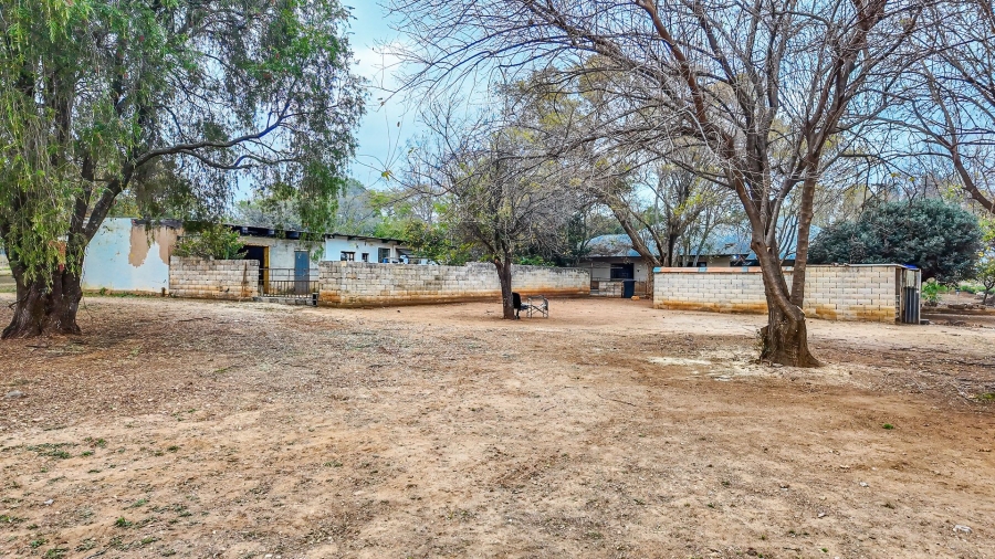 Commercial Property for Sale in Donkerhoek AH Gauteng