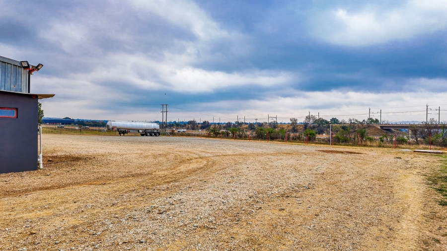 Commercial Property for Sale in Donkerhoek AH Gauteng