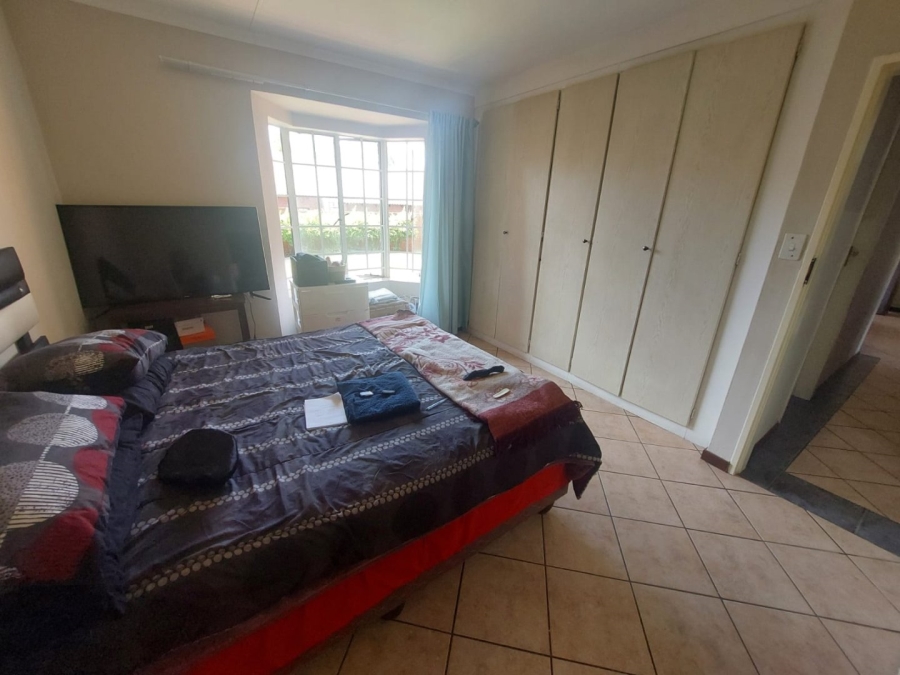To Let 2 Bedroom Property for Rent in Monavoni Gauteng
