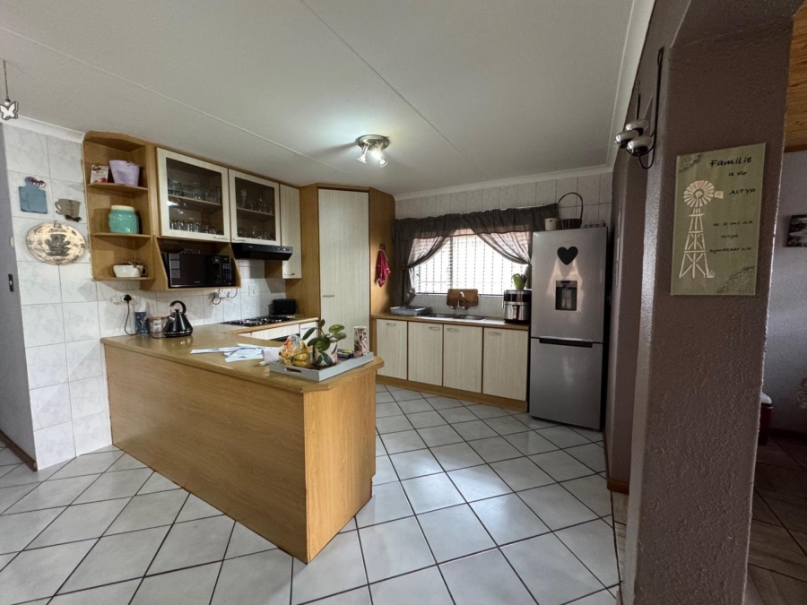 3 Bedroom Property for Sale in Terenure Gauteng