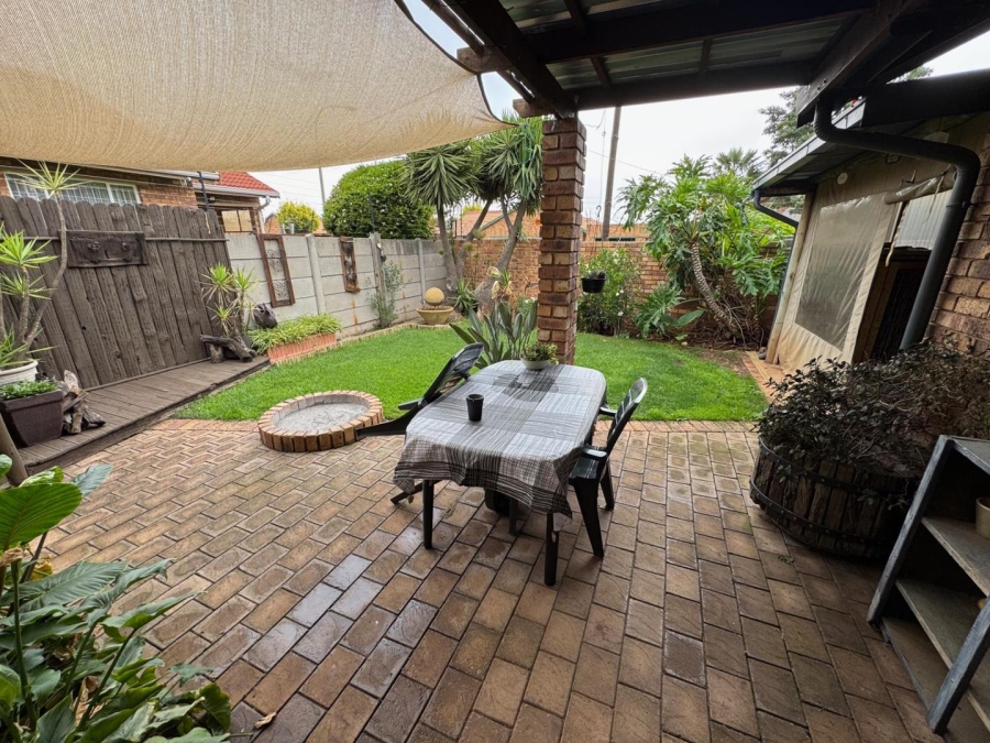 3 Bedroom Property for Sale in Terenure Gauteng
