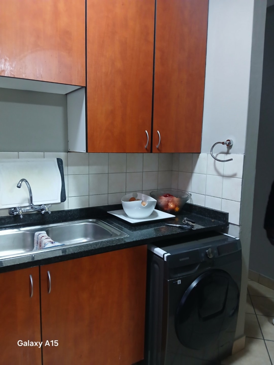 2 Bedroom Property for Sale in Country View Gauteng