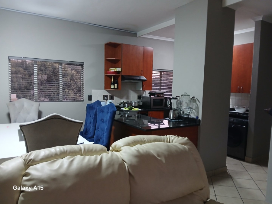 2 Bedroom Property for Sale in Country View Gauteng
