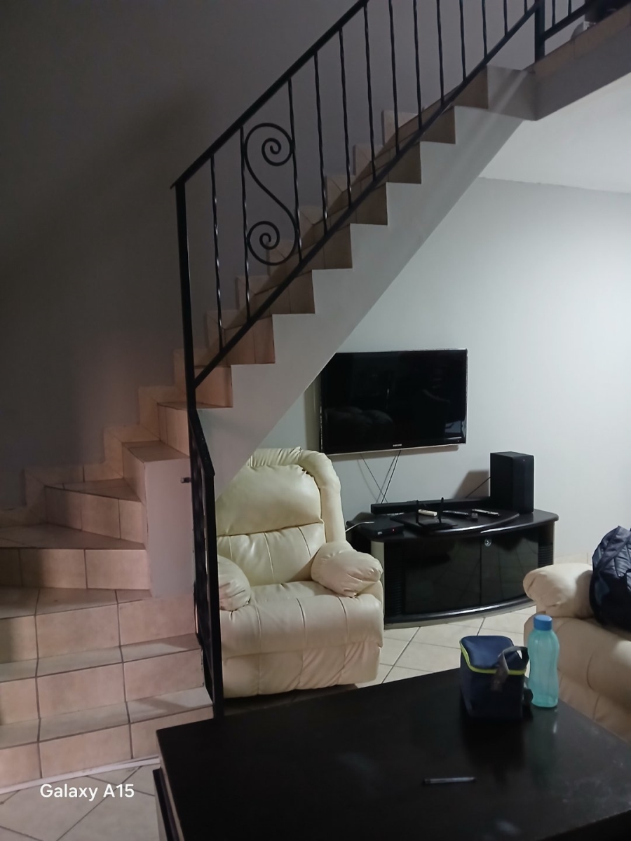 2 Bedroom Property for Sale in Country View Gauteng