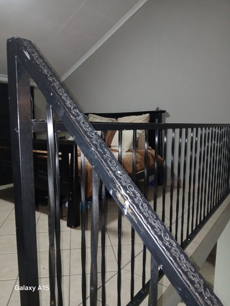 2 Bedroom Property for Sale in Country View Gauteng