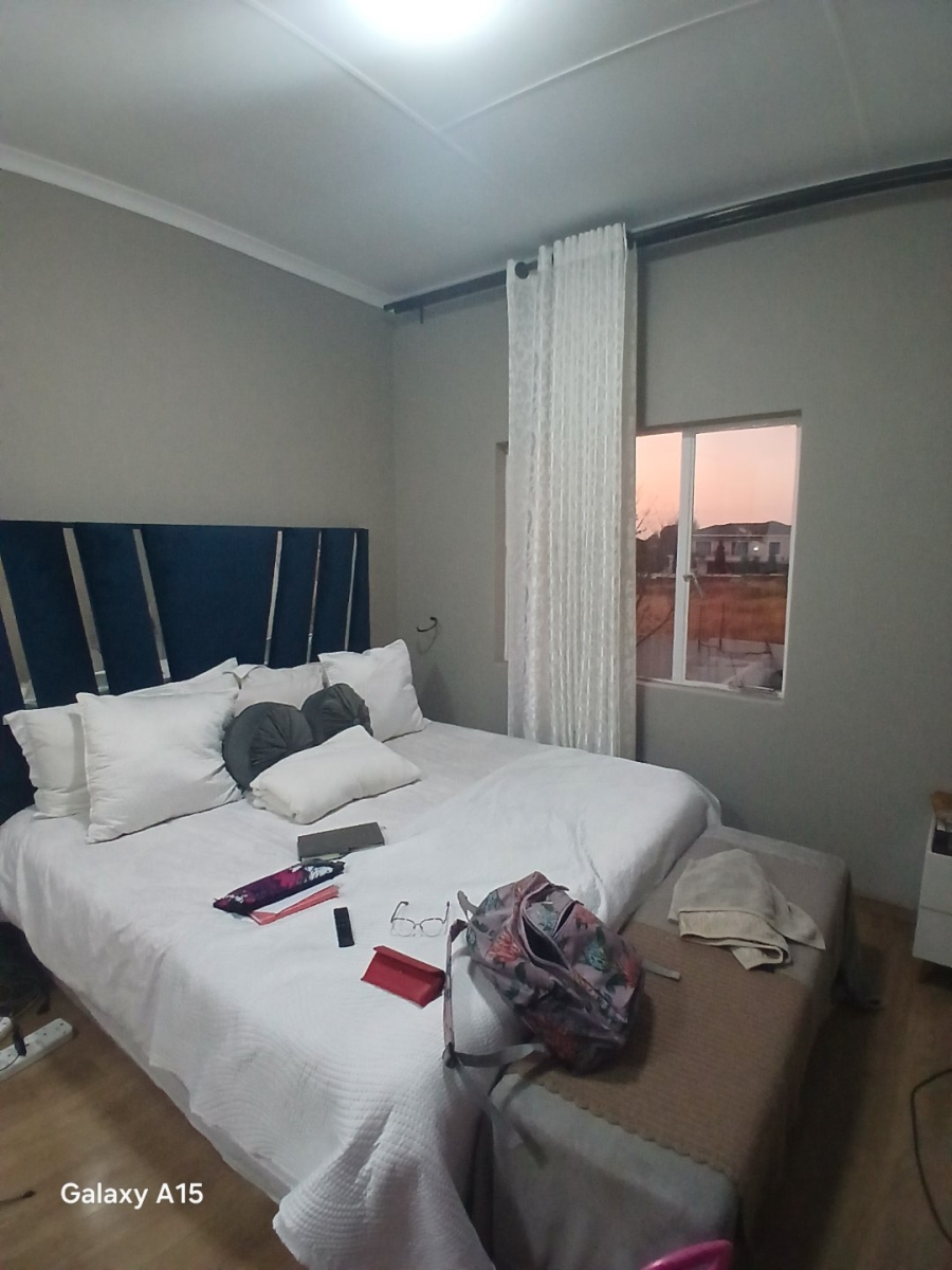 2 Bedroom Property for Sale in Country View Gauteng