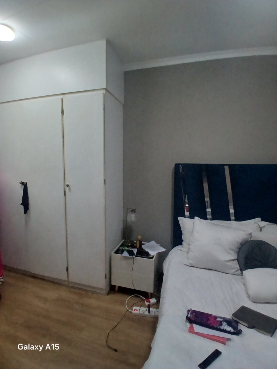 2 Bedroom Property for Sale in Country View Gauteng