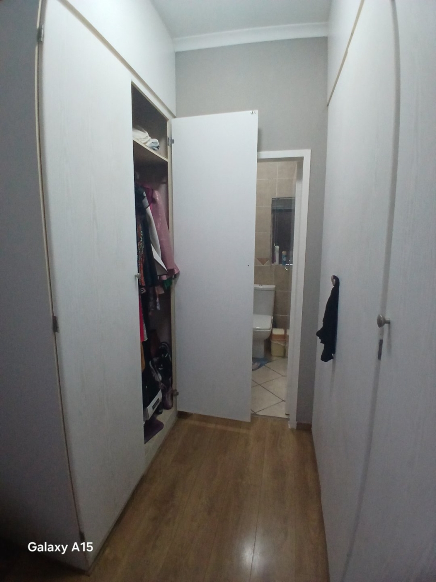 2 Bedroom Property for Sale in Country View Gauteng