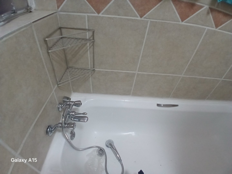2 Bedroom Property for Sale in Country View Gauteng