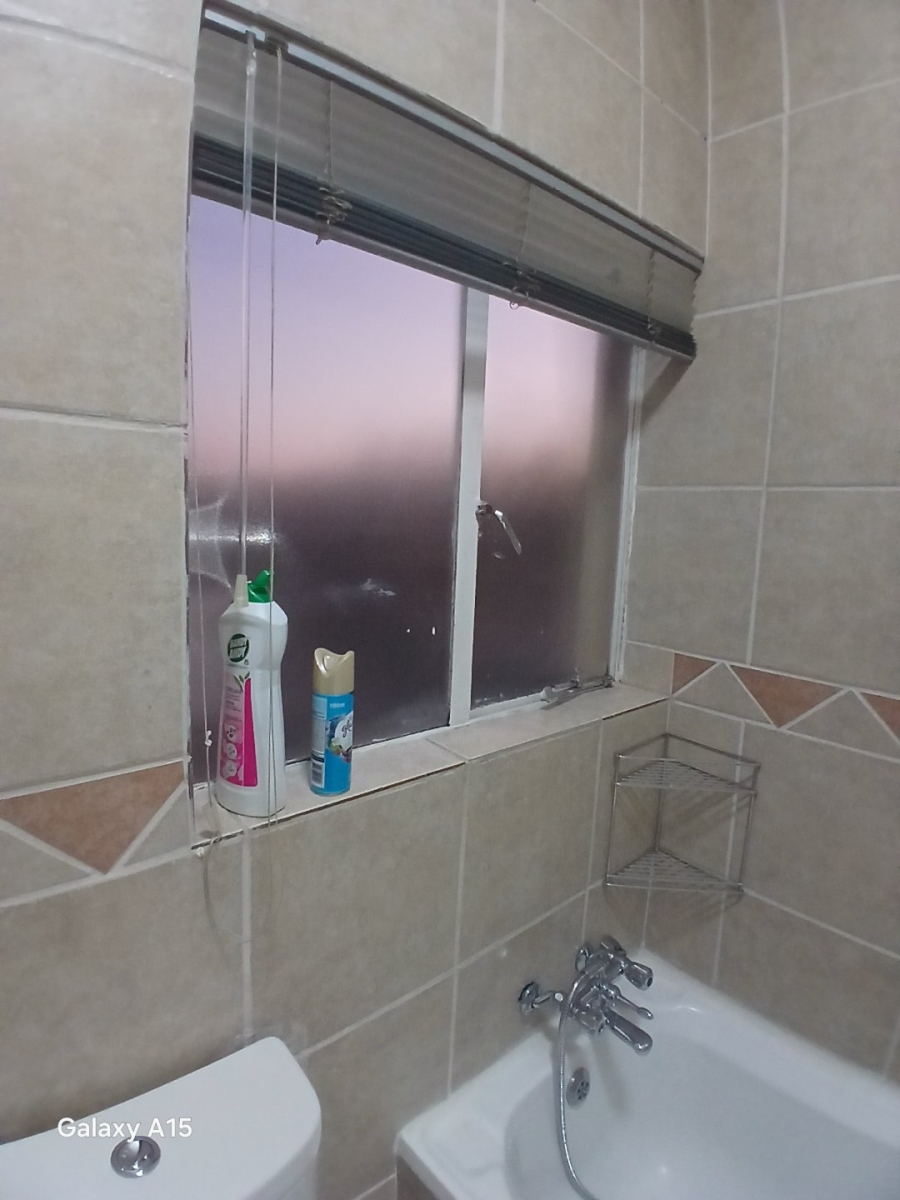 2 Bedroom Property for Sale in Country View Gauteng