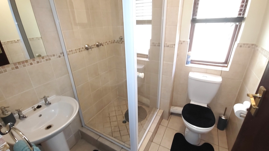 2 Bedroom Property for Sale in Montana Tuine Gauteng