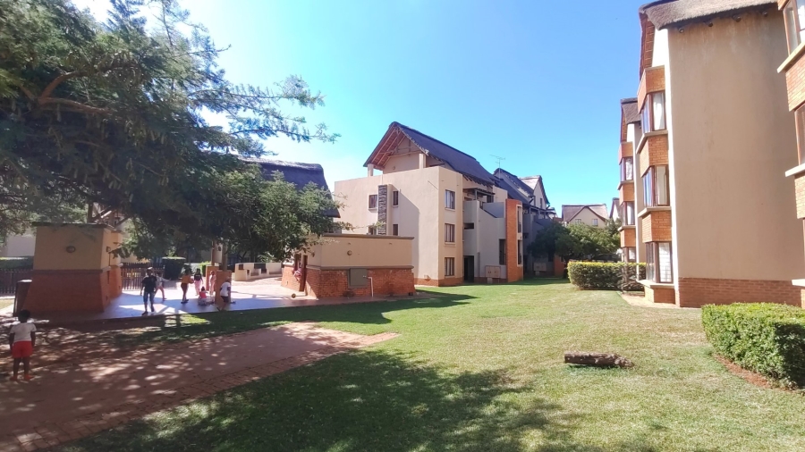 2 Bedroom Property for Sale in Montana Tuine Gauteng