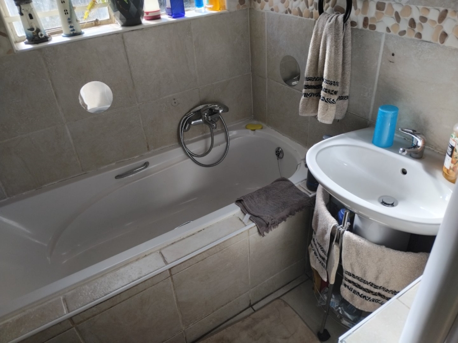 3 Bedroom Property for Sale in Homestead Gauteng