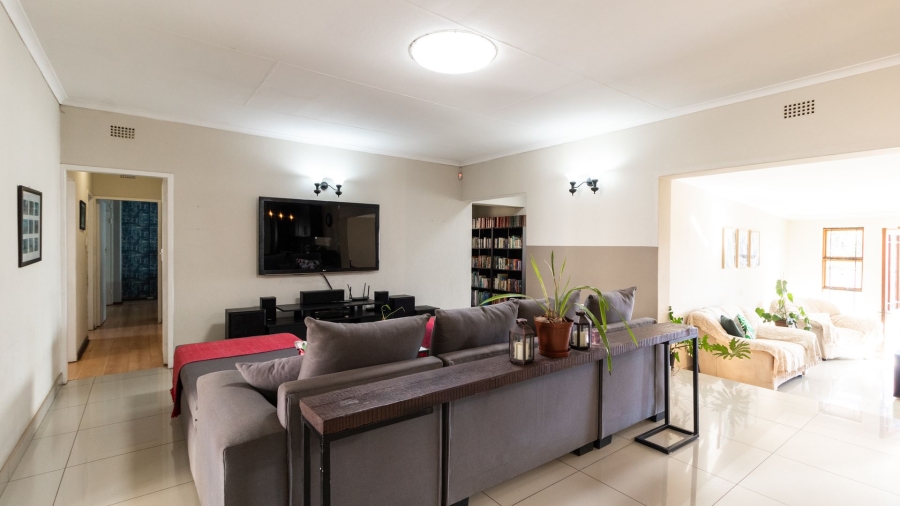 3 Bedroom Property for Sale in Birchleigh North Gauteng