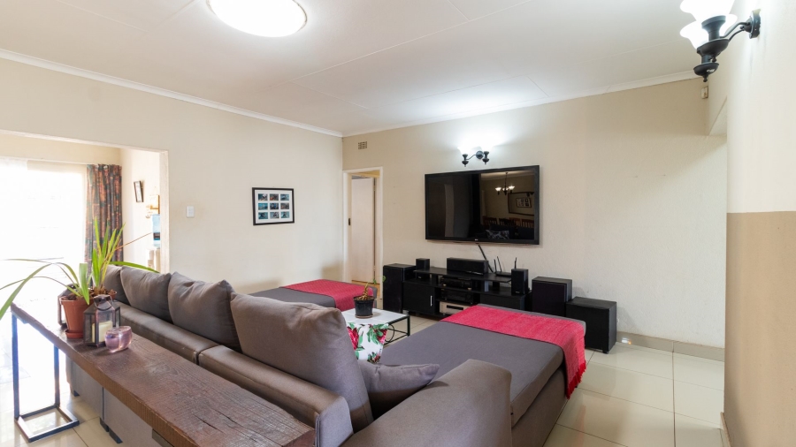 3 Bedroom Property for Sale in Birchleigh North Gauteng