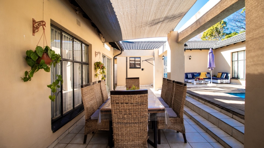 3 Bedroom Property for Sale in Birchleigh North Gauteng