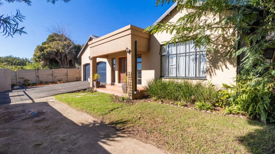 3 Bedroom Property for Sale in Birchleigh North Gauteng