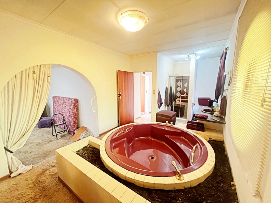 3 Bedroom Property for Sale in Wierda Park Gauteng