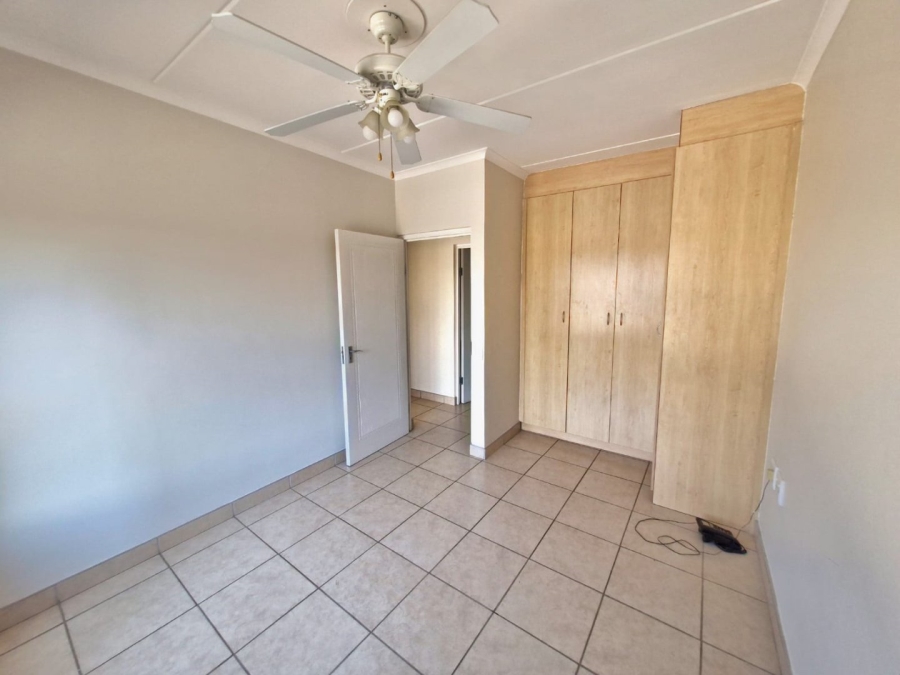2 Bedroom Property for Sale in Montana Tuine Gauteng