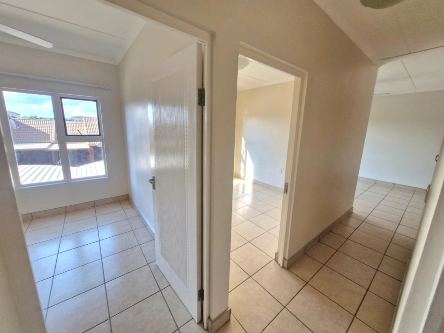2 Bedroom Property for Sale in Montana Tuine Gauteng