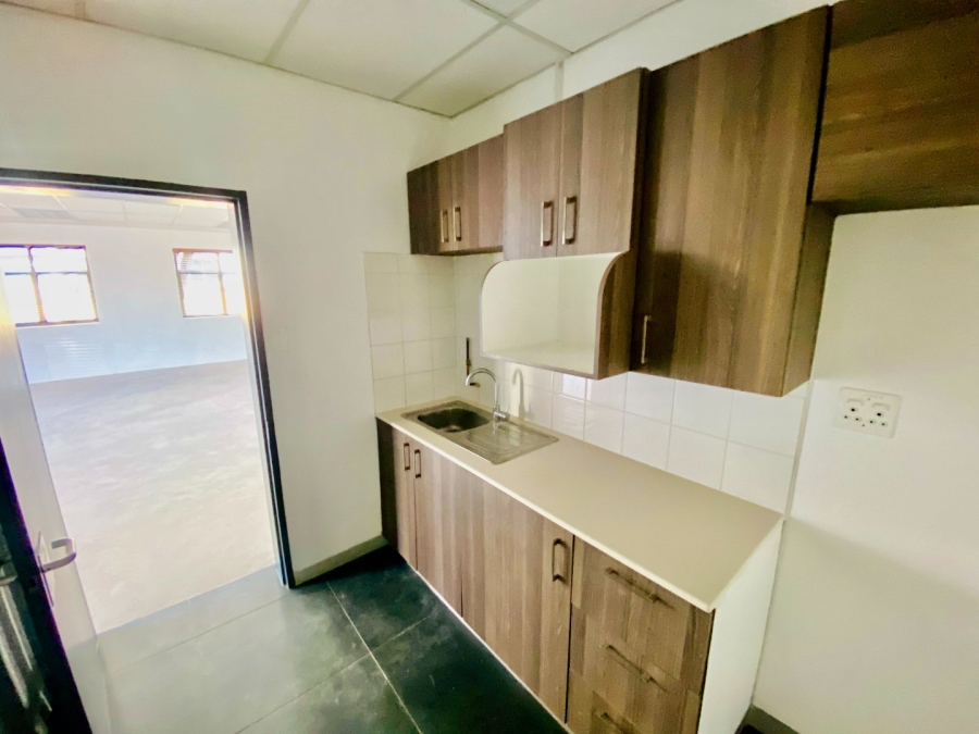 To Let Commercial Property for Rent in Hillcrest Gauteng