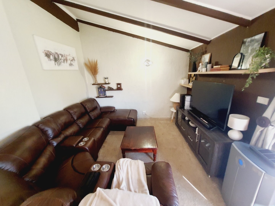 4 Bedroom Property for Sale in Elardus Park Gauteng
