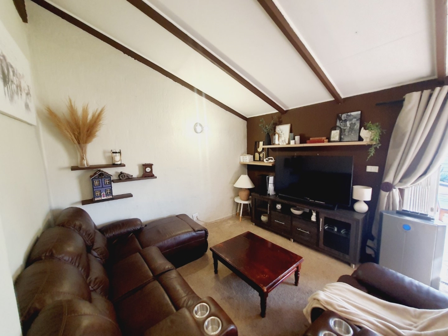4 Bedroom Property for Sale in Elardus Park Gauteng