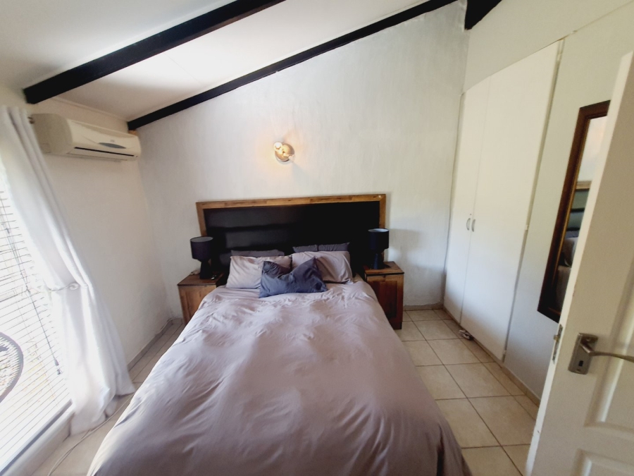 4 Bedroom Property for Sale in Elardus Park Gauteng