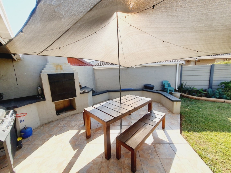 4 Bedroom Property for Sale in Elardus Park Gauteng