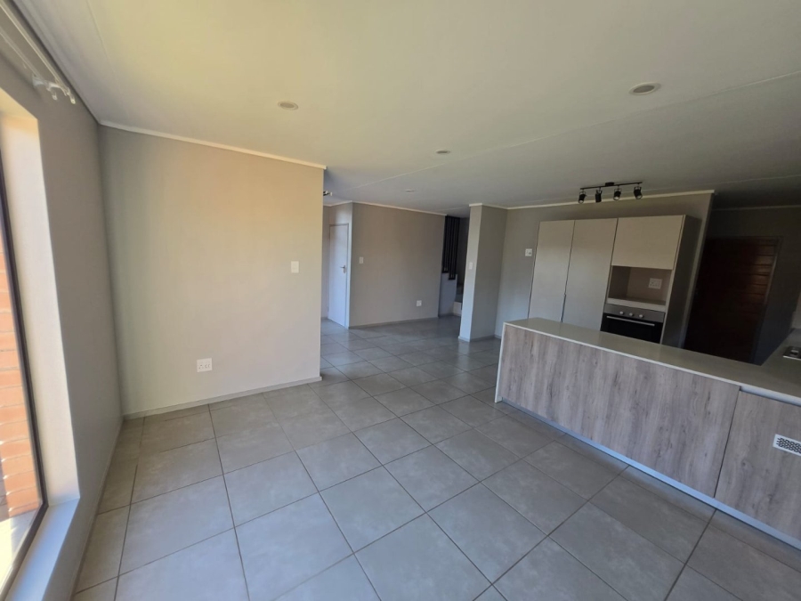 To Let 3 Bedroom Property for Rent in Rooihuiskraal North Gauteng