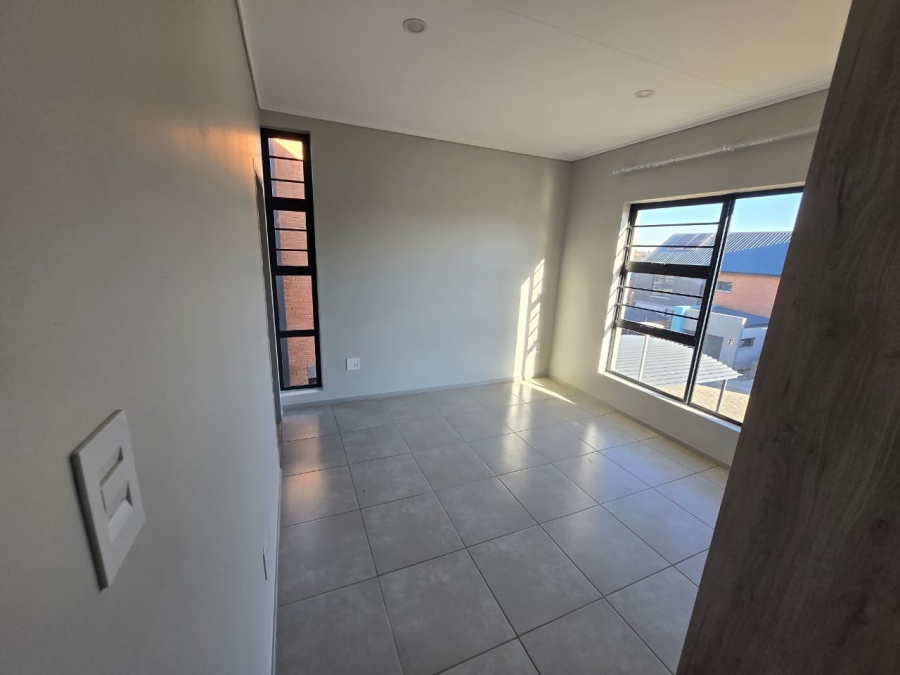 To Let 3 Bedroom Property for Rent in Rooihuiskraal North Gauteng