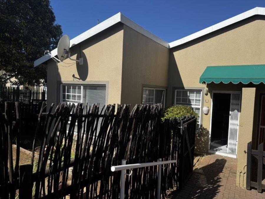 3 Bedroom Property for Sale in Meyersdal Gauteng
