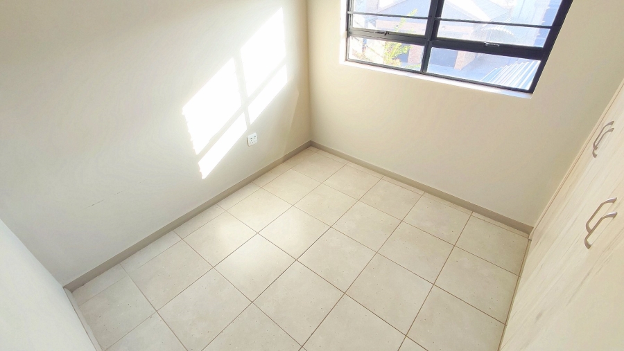 3 Bedroom Property for Sale in Amberfield Gauteng