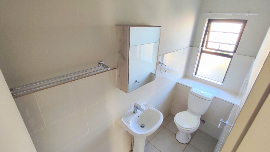 3 Bedroom Property for Sale in Amberfield Gauteng