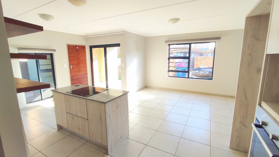 3 Bedroom Property for Sale in Amberfield Gauteng