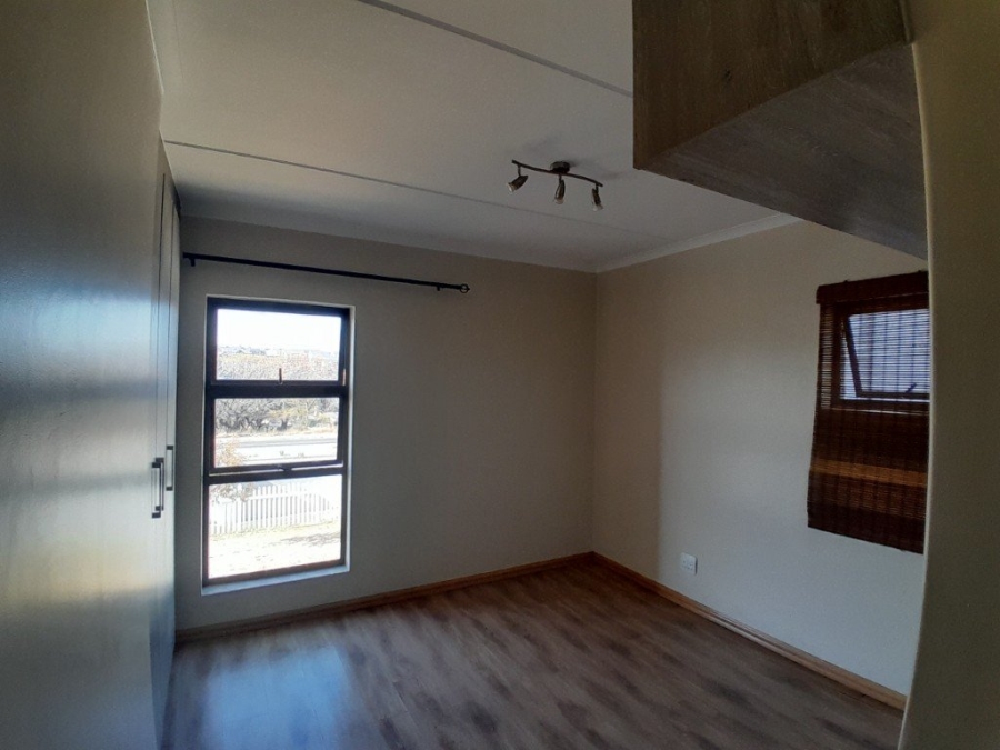 To Let 2 Bedroom Property for Rent in Barbeque Downs Gauteng