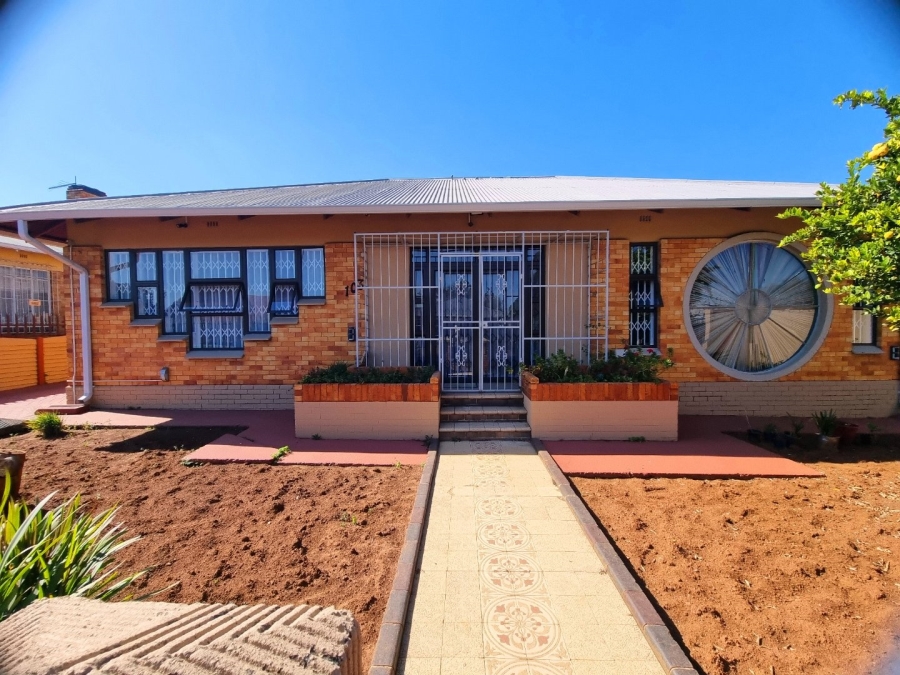 3 Bedroom Property for Sale in Florentia Gauteng