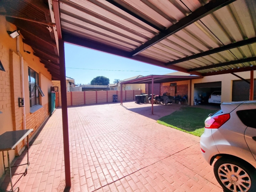 3 Bedroom Property for Sale in Florentia Gauteng