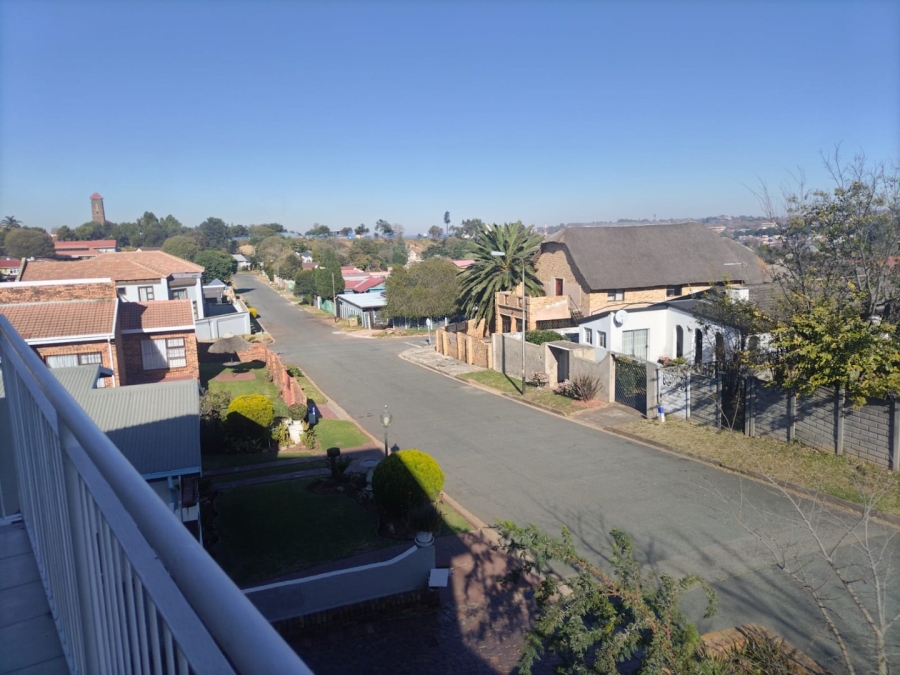 3 Bedroom Property for Sale in Sophiatown Gauteng