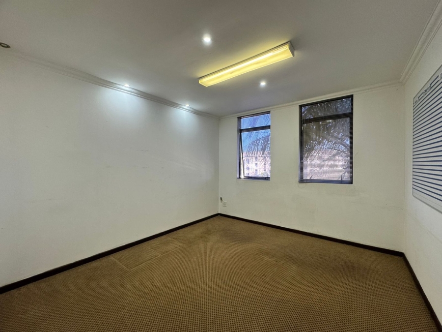To Let commercial Property for Rent in Olifantsfontein Gauteng