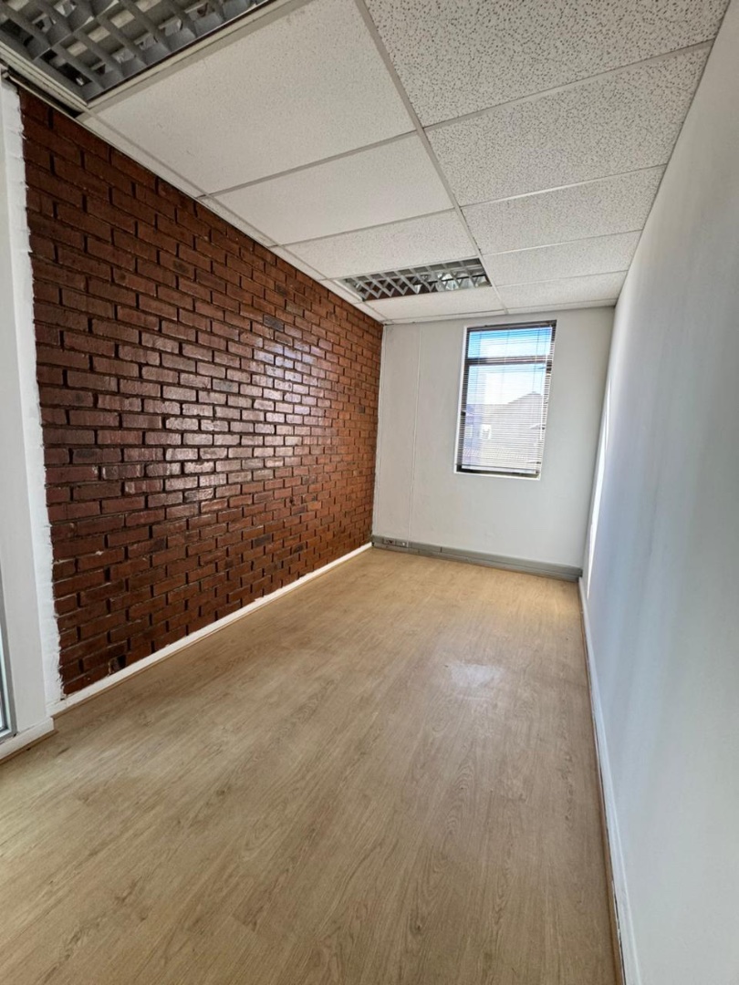 To Let commercial Property for Rent in Olifantsfontein Gauteng