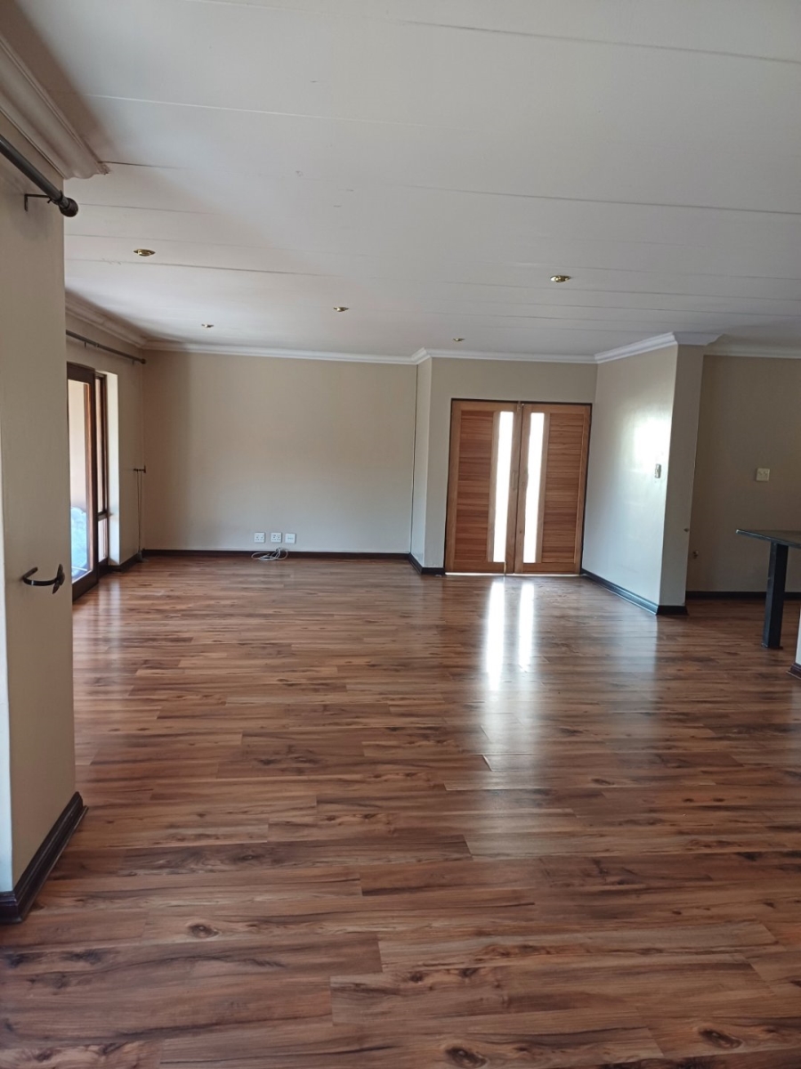 3 Bedroom Property for Sale in Willow Acres Ext 10 Gauteng
