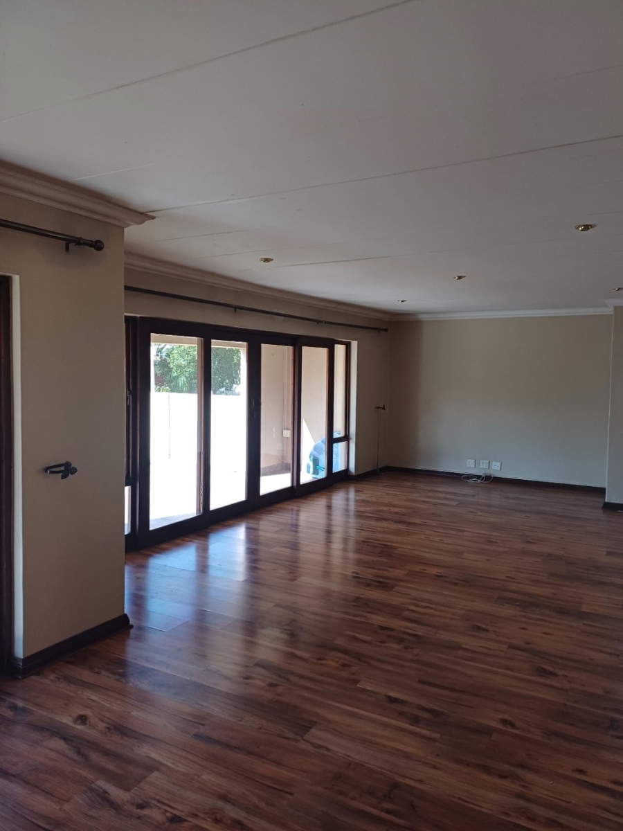3 Bedroom Property for Sale in Willow Acres Ext 10 Gauteng