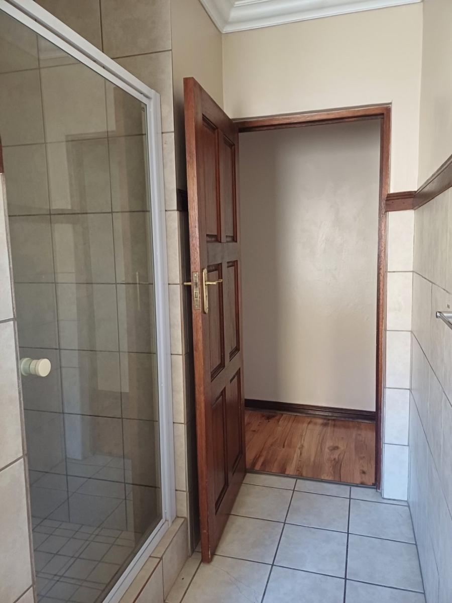 3 Bedroom Property for Sale in Willow Acres Ext 10 Gauteng