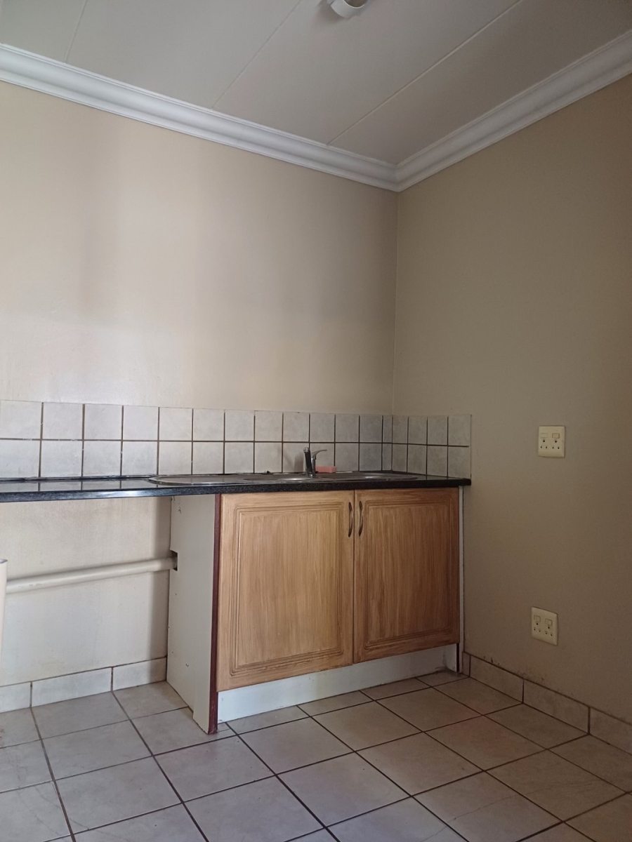 3 Bedroom Property for Sale in Willow Acres Ext 10 Gauteng