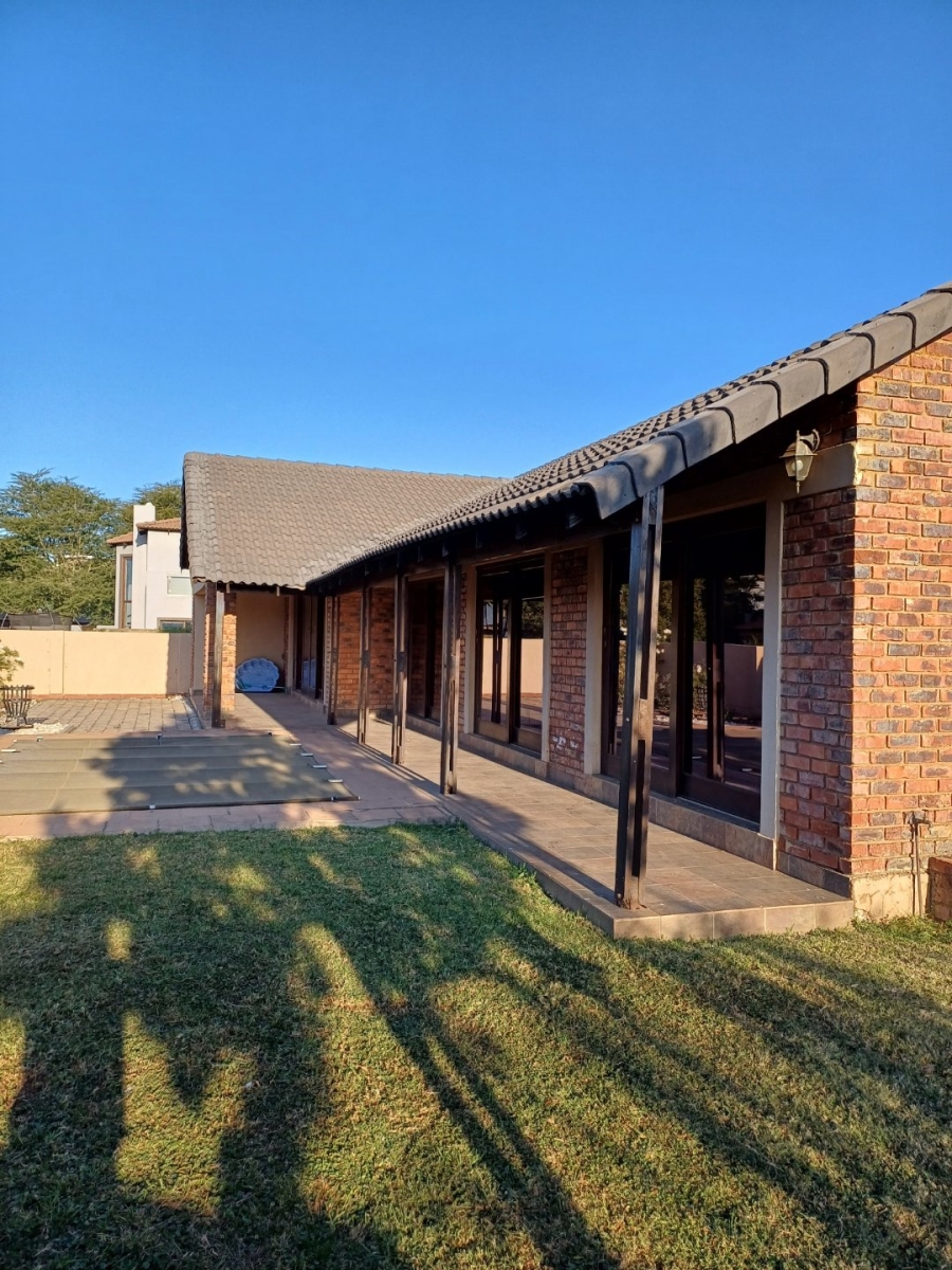3 Bedroom Property for Sale in Willow Acres Ext 10 Gauteng