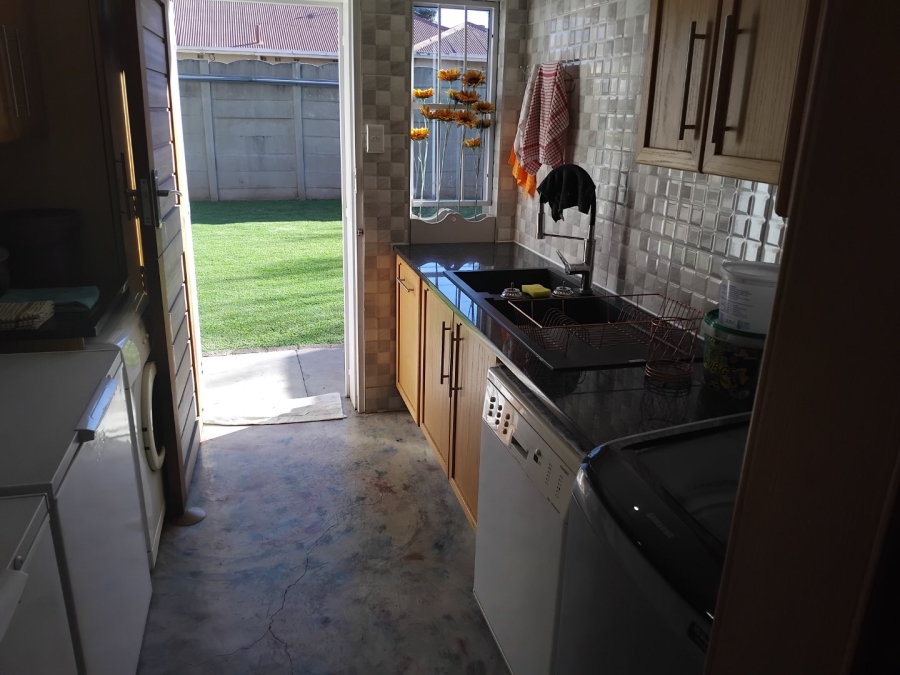3 Bedroom Property for Sale in Fishers Hill Gauteng