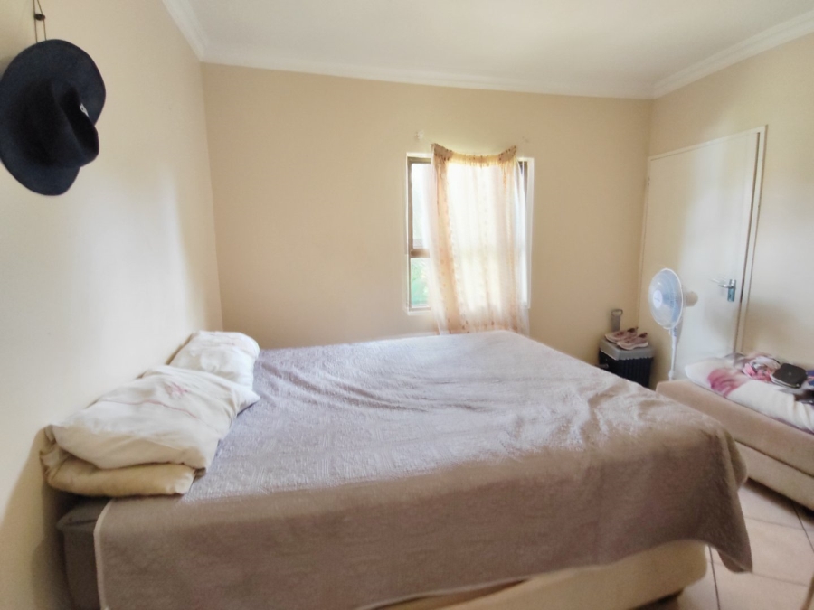 6 Bedroom Property for Sale in Montana Park Gauteng
