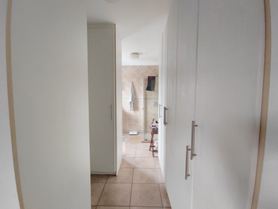 6 Bedroom Property for Sale in Montana Park Gauteng