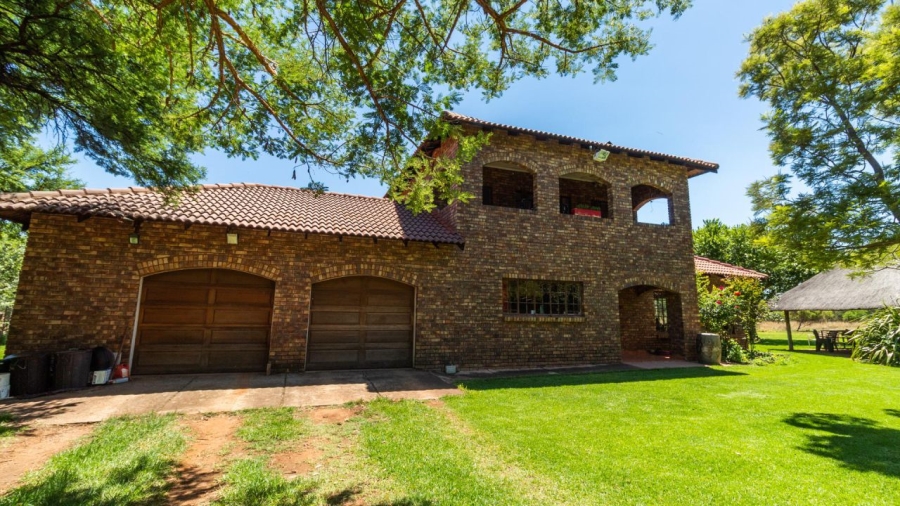 4 Bedroom Property for Sale in Pretoria North Gauteng